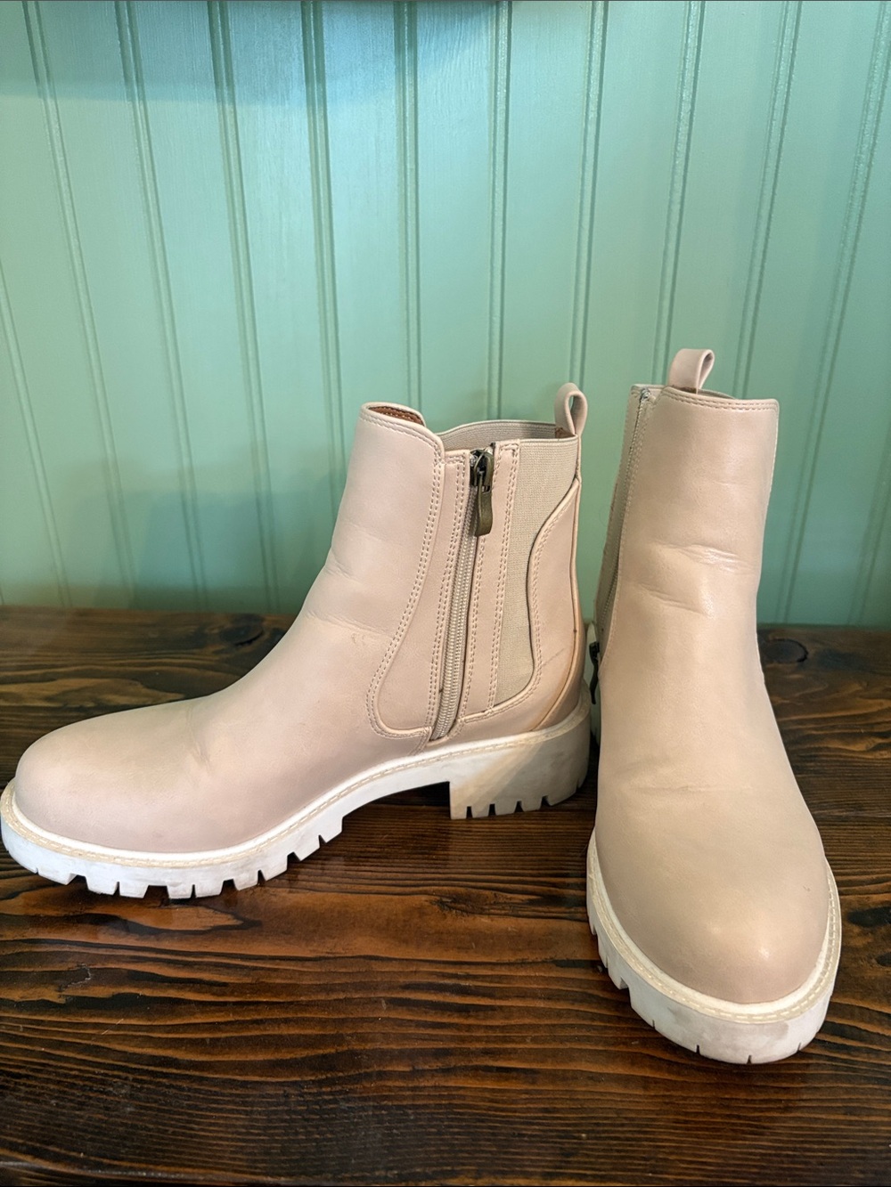 Women’s Cream Chunky Chelsea Boot with Side Zip